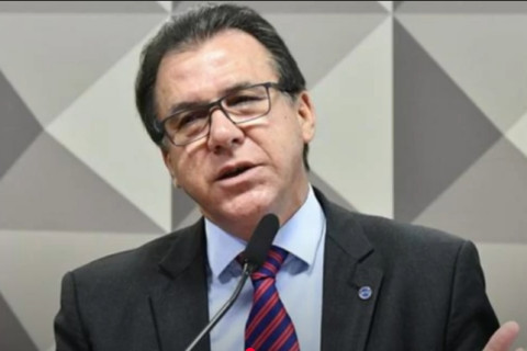 Ministro explica programa Crédito do Trabalhador
