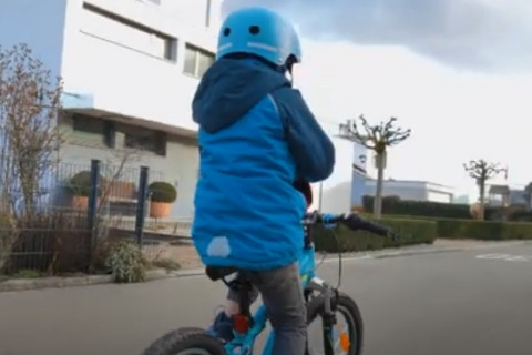 Apaixonado por bicicletas: cicloativista batiza suas 'magrelas' e celebra a vida sobre duas rodas